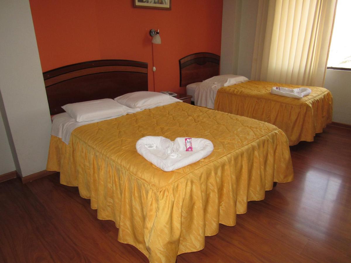 Hotel Bolivar タクナ エクステリア 写真